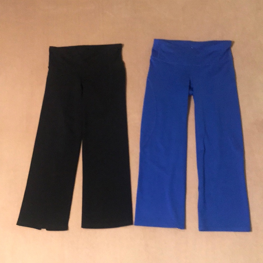 NWOT Athleta athletic or casual wear straight leg cropped capri leggings. XXS.